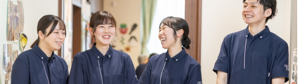 NEW GRADUATE 新卒採用情報はこちら